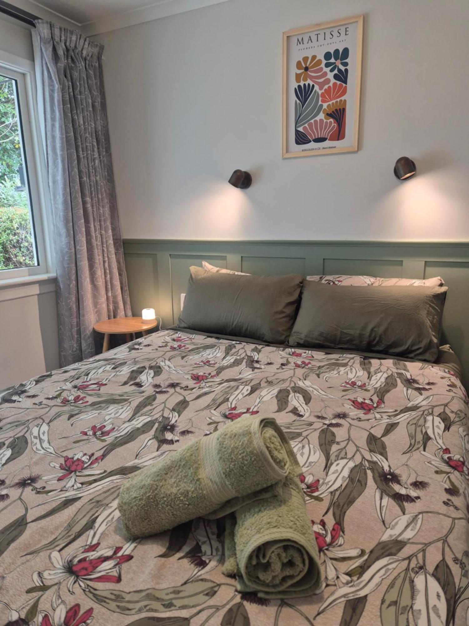 Villa Cosy Getaway In Manapouri Esterno foto
